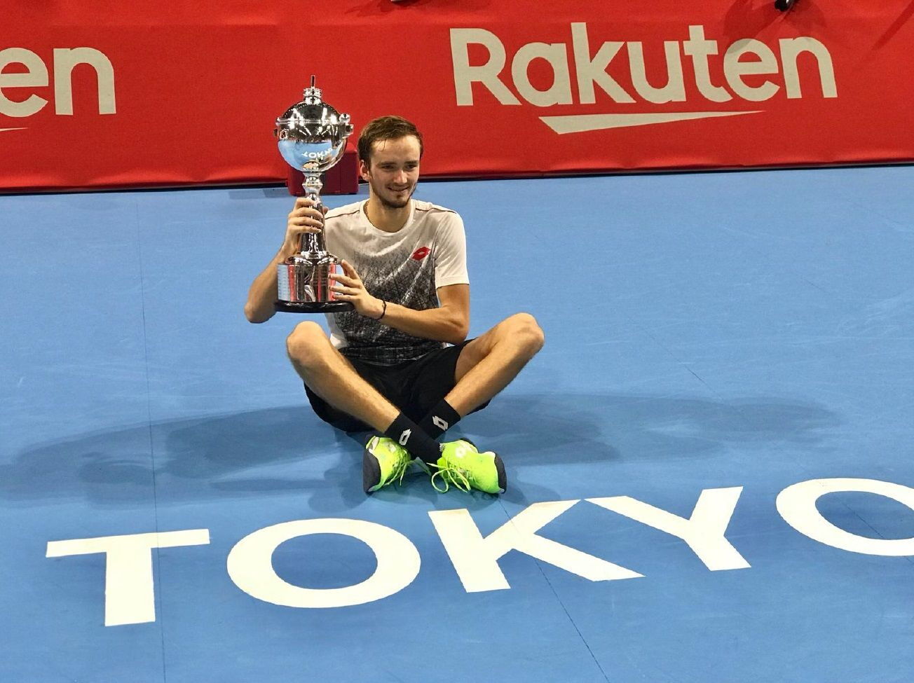 Daniil Medvedev első ATP 500-as trófeájával