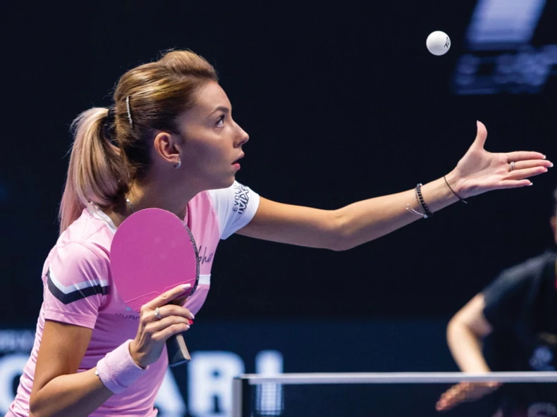 Hatféle színű lehet a borítás 2021. októberétől