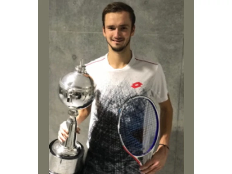 Daniil Medvedev Tokióban megszerezte első ATP 500-as bajnoki trófeáját