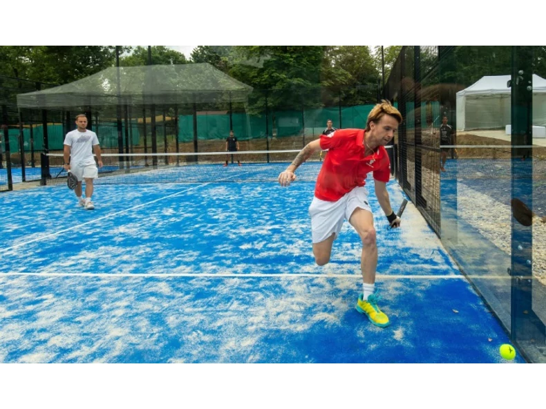 Megnyílt egy új sportág, a padel első hazai pályája a fővárosban