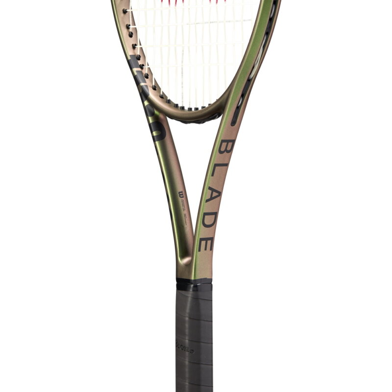 Wilson Blade 98 v8 18x20 teniszütő