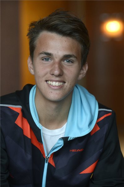 Piros Zsombor az Australian Open junor fiú egyes bajnoka 2017-ben.